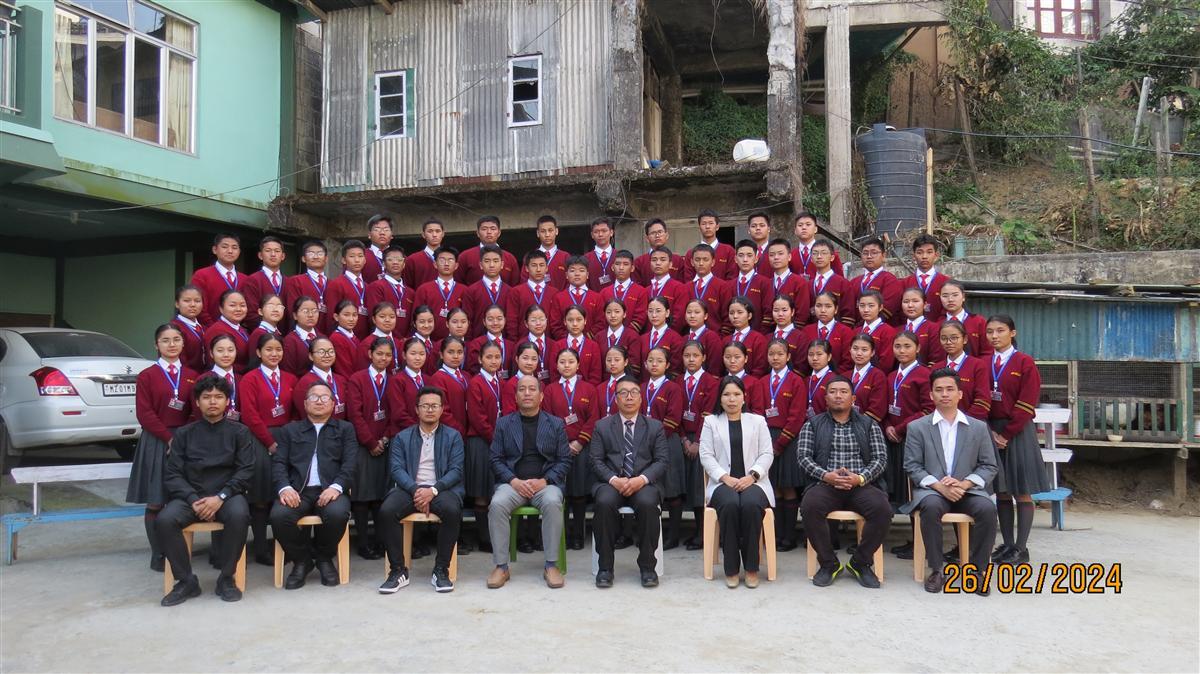 Class 7 Mid-School Photo