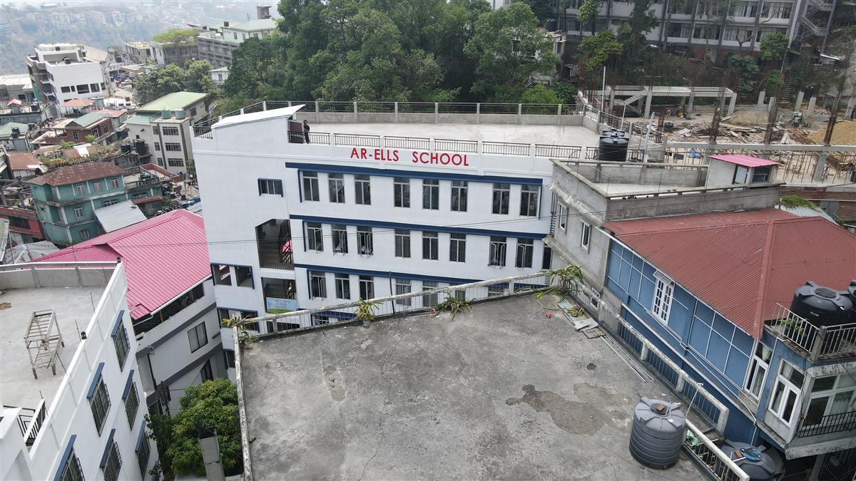 Aerial Side Angle